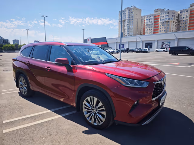 Toyota Highlander - фото 4