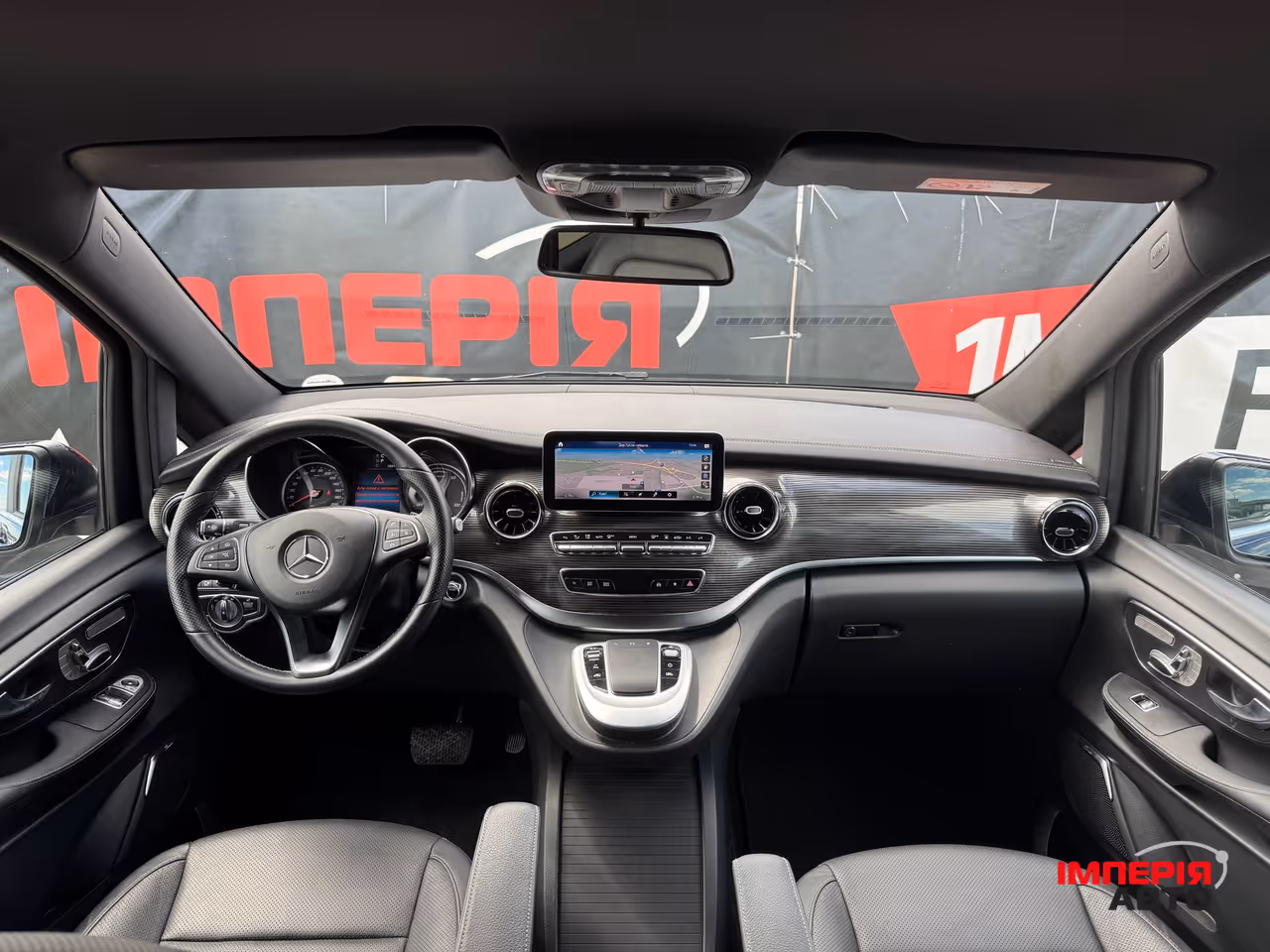 Mercedes-Benz V-Класс - фото 18