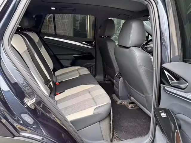 Volkswagen ID.4 CROZZ - фото 5