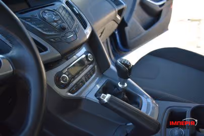Ford Focus - фото 16