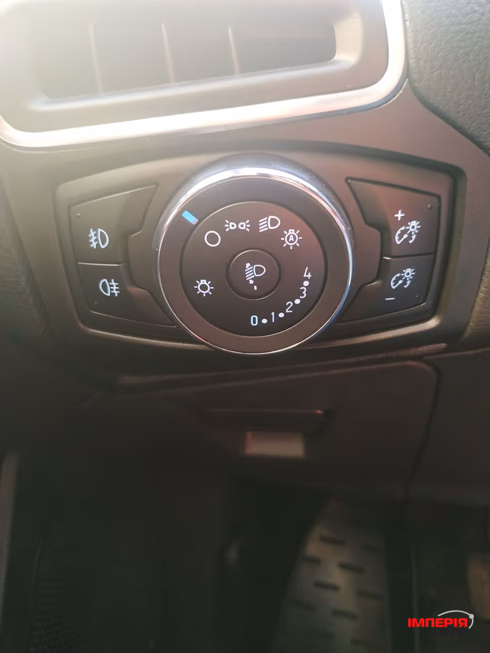 Ford Focus - фото 15