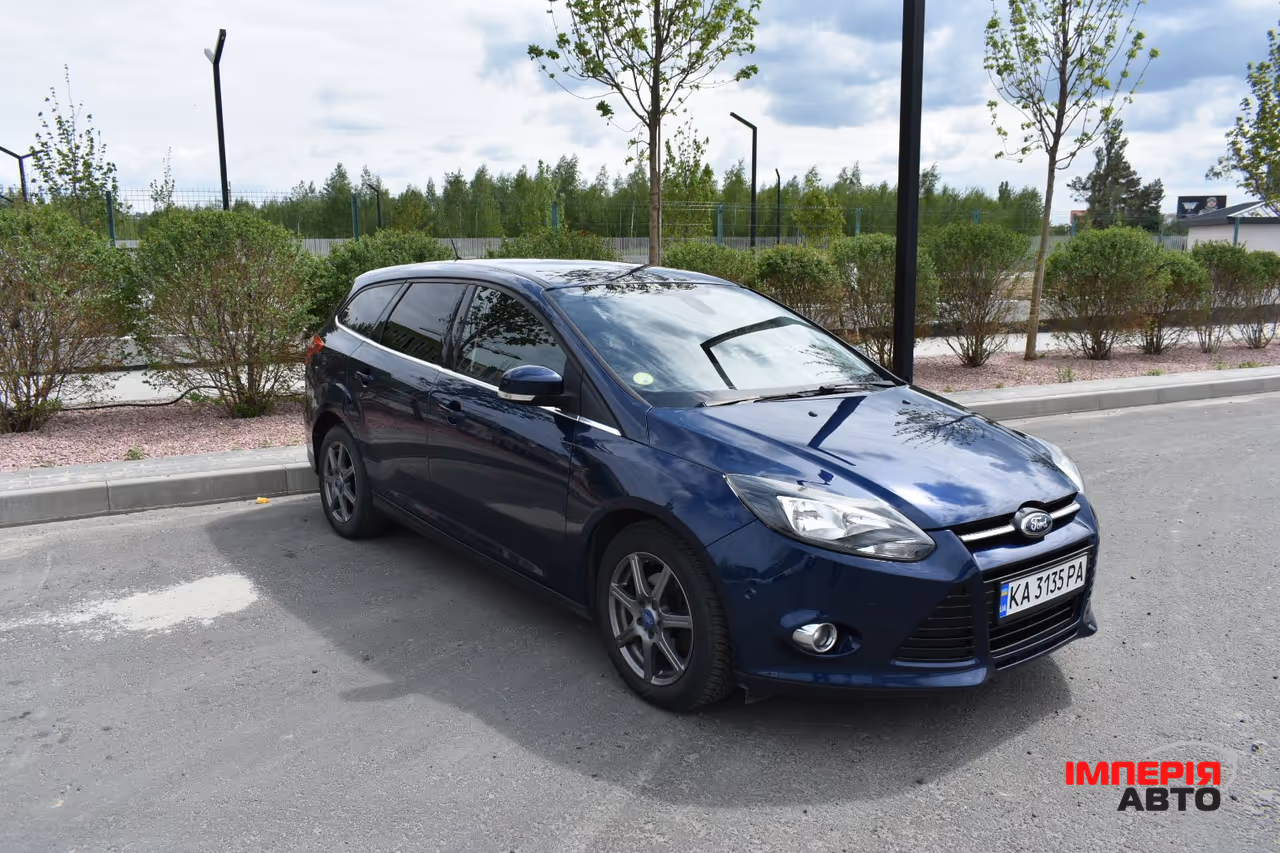 Ford Focus - фото 12