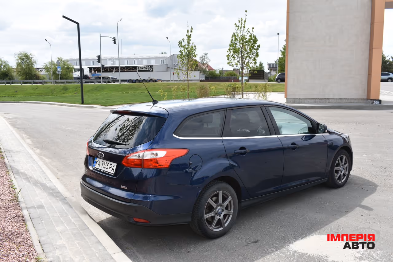 Ford Focus - фото 14