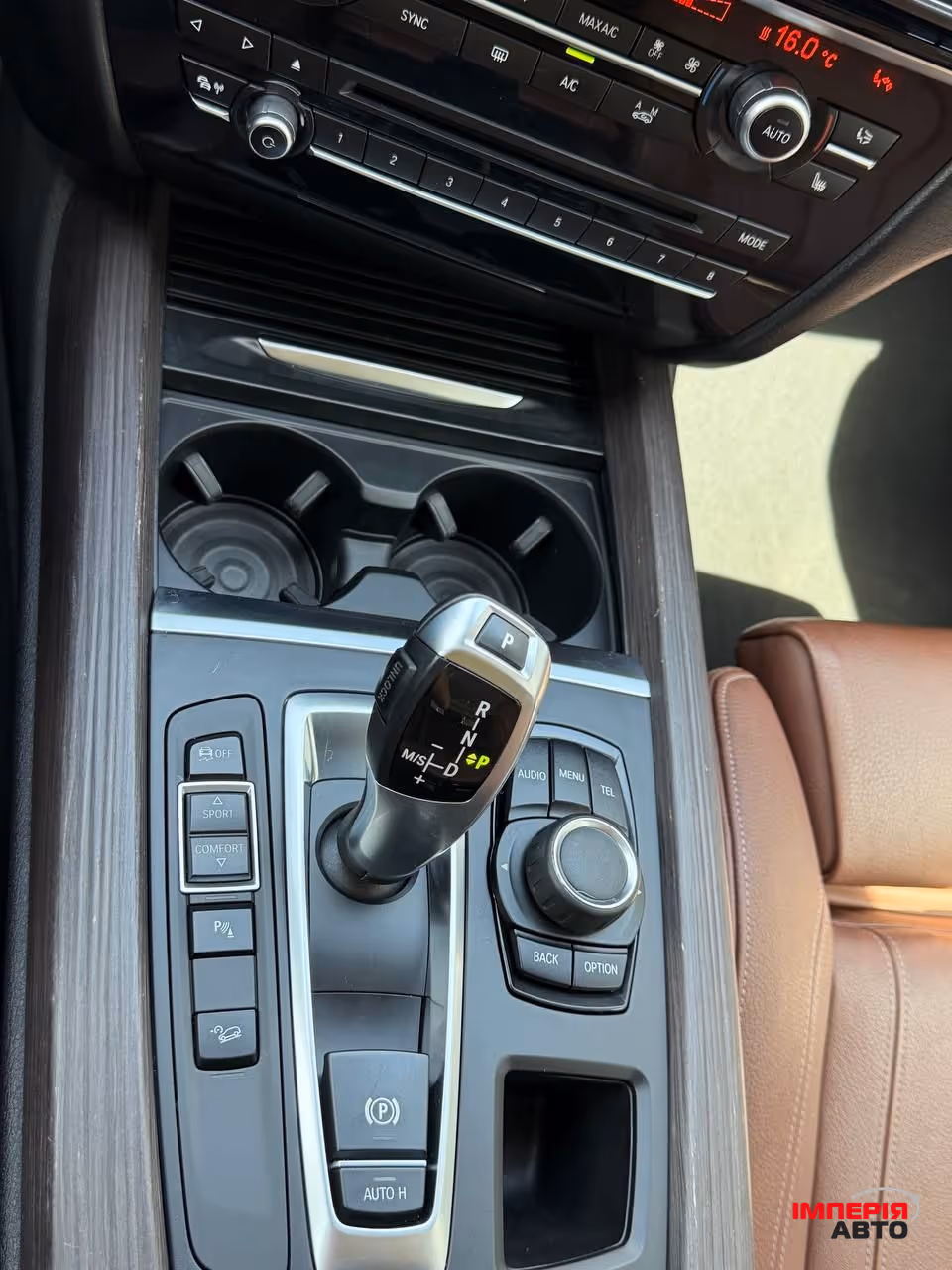BMW X5 - фото 15