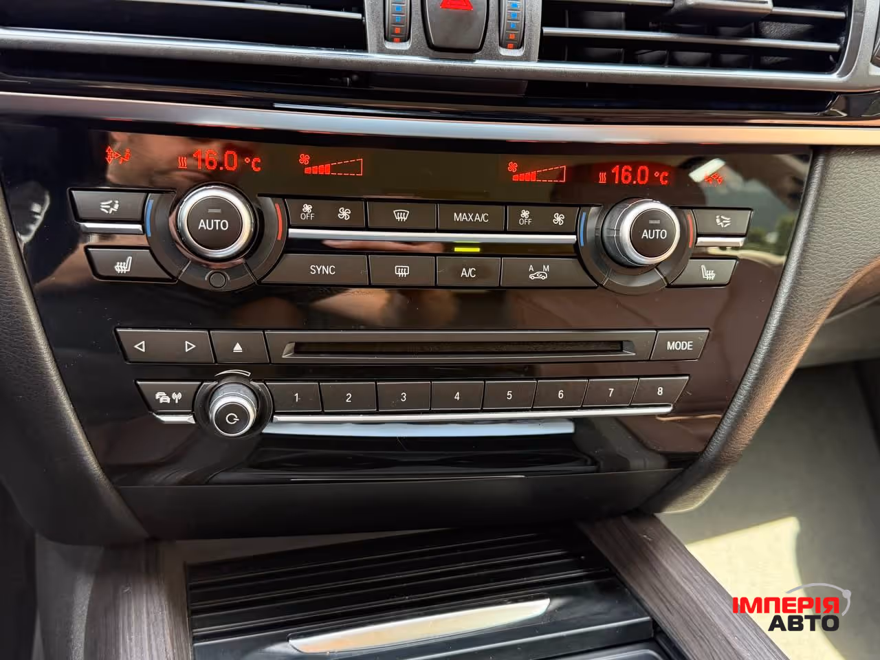 BMW X5 - фото 16