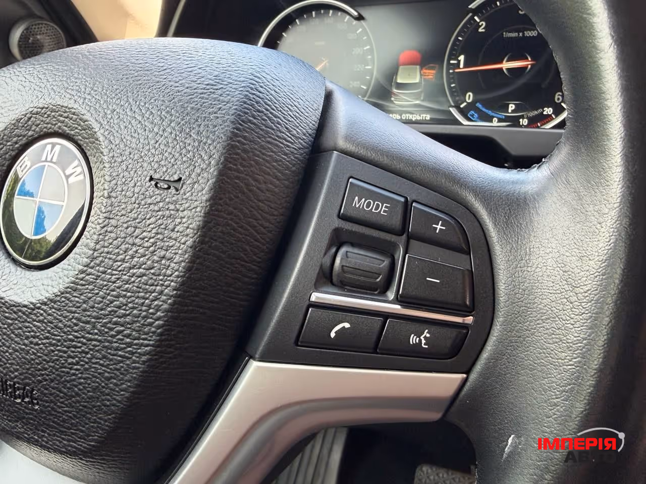 BMW X5 - фото 11