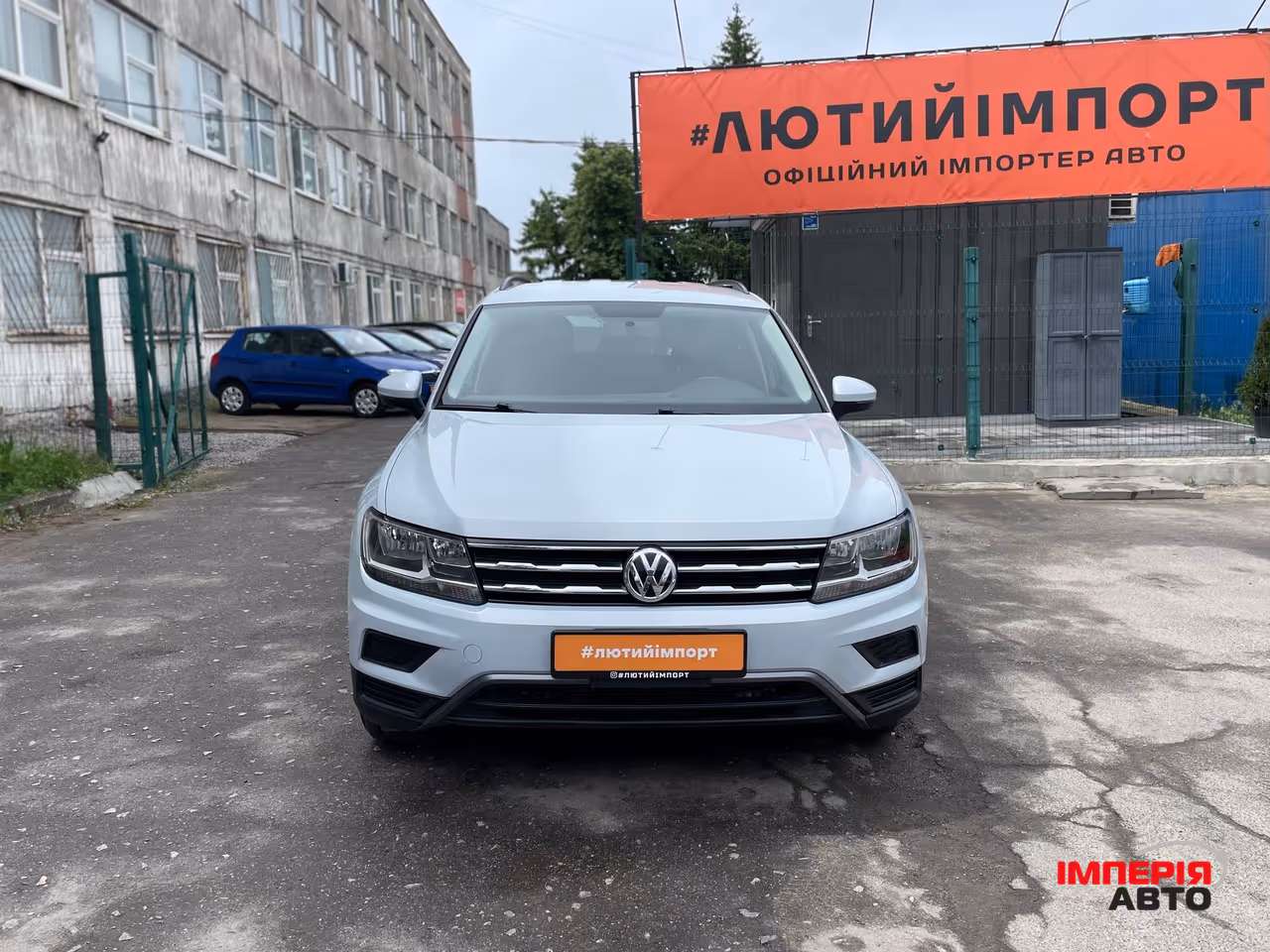 Volkswagen Tiguan - фото 12