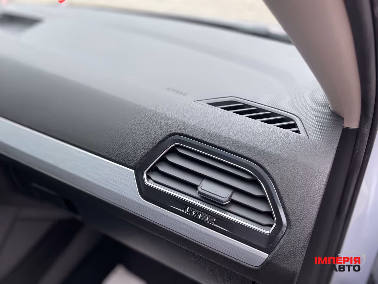 Volkswagen Tiguan - фото 63