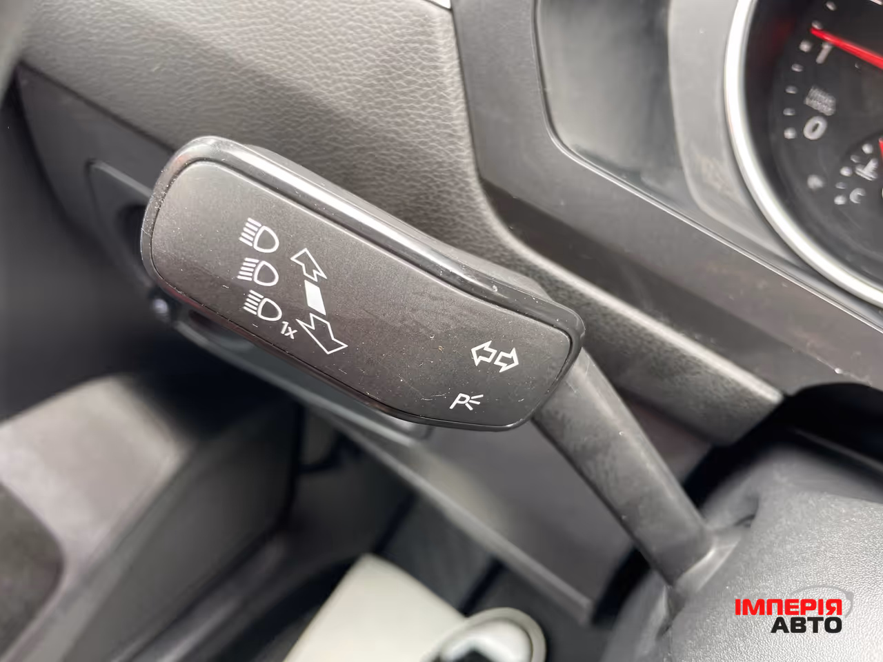 Volkswagen Tiguan - фото 25