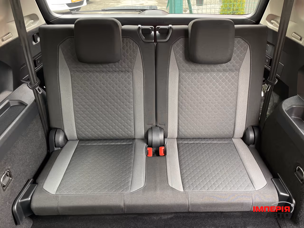 Volkswagen Tiguan - фото 5