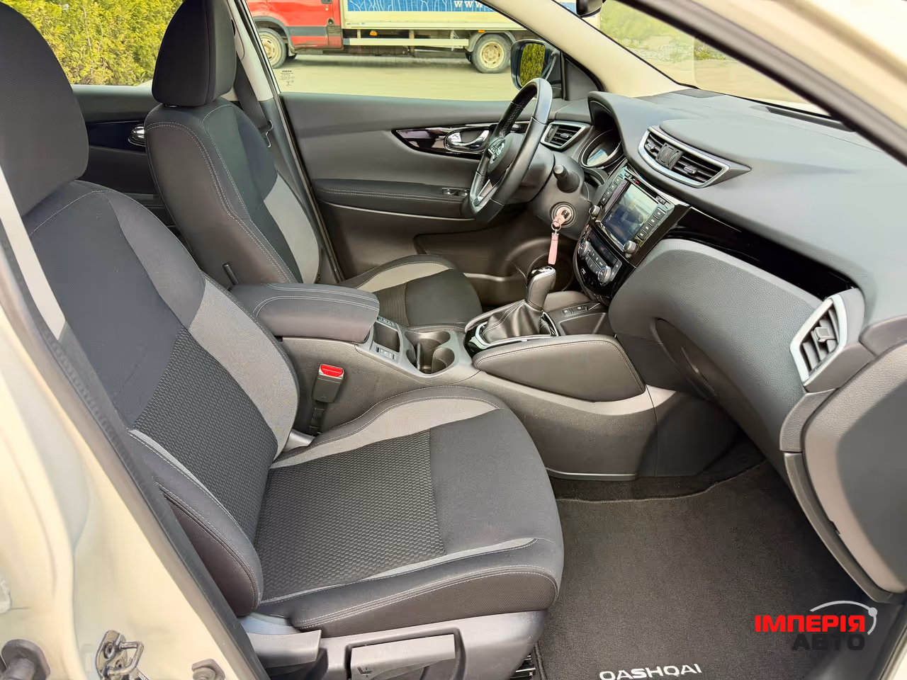 Nissan Qashqai - фото 14