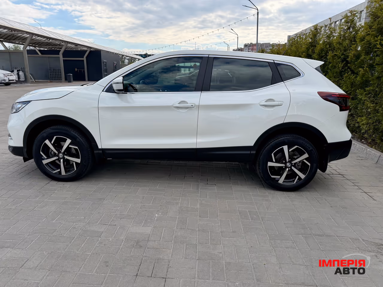 Nissan Qashqai - фото 8