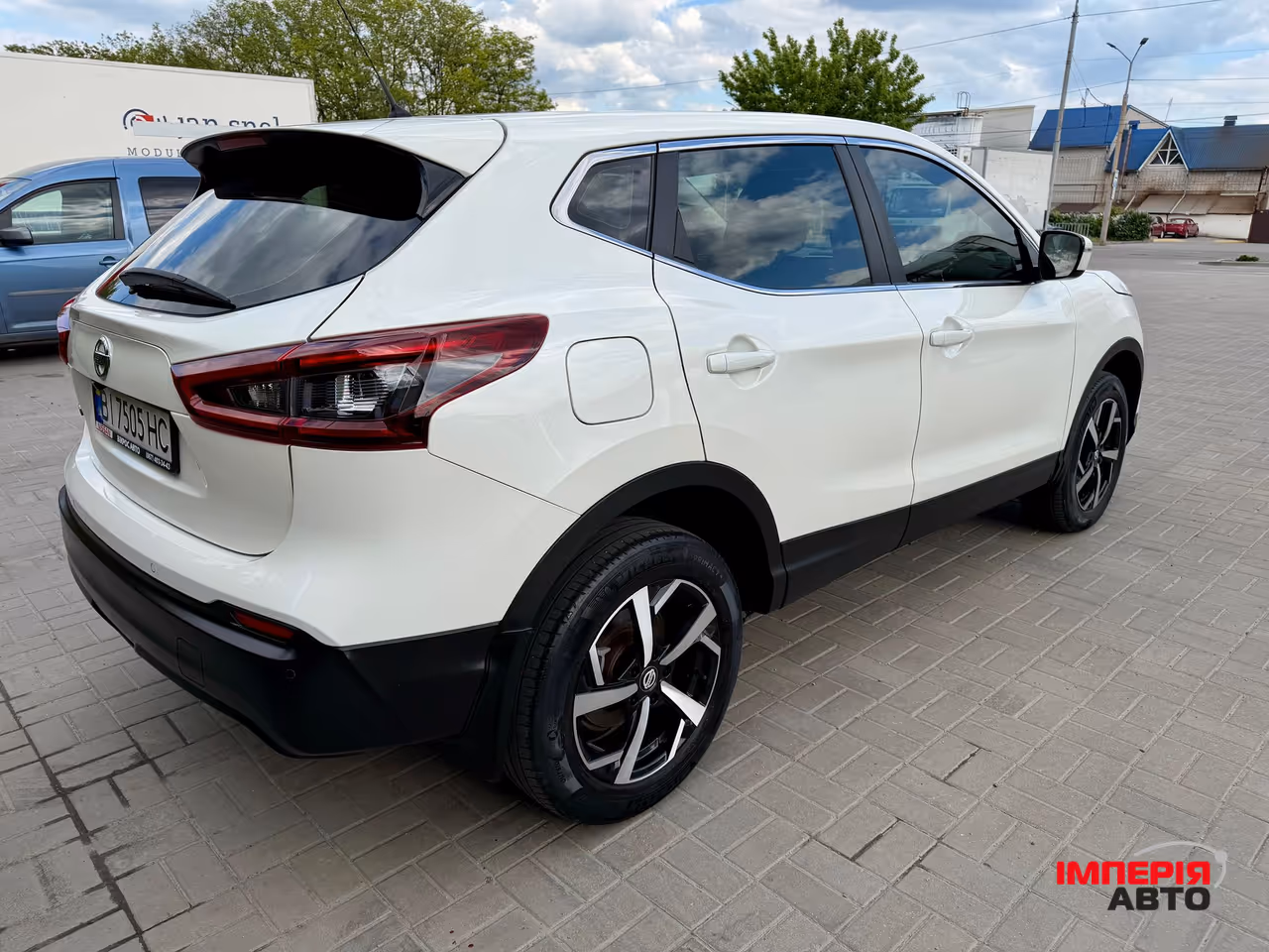 Nissan Qashqai - фото 5