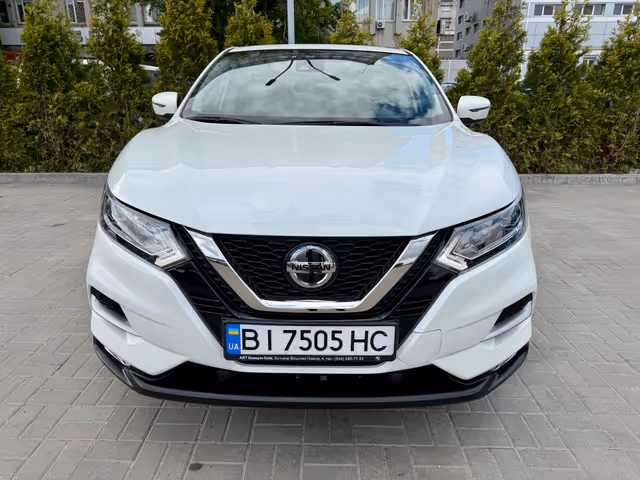 Nissan Qashqai - фото 2