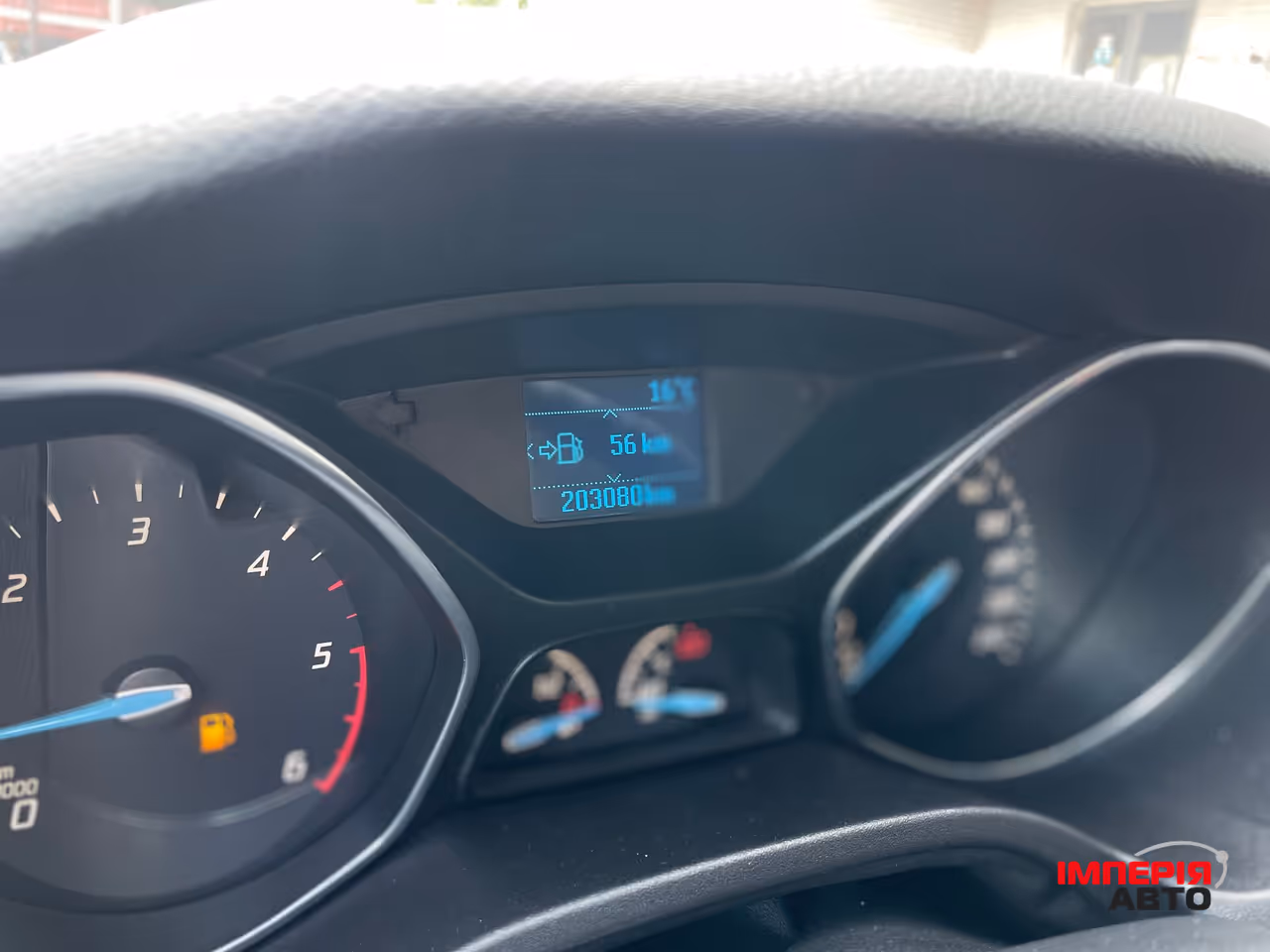 Ford Focus - фото 2