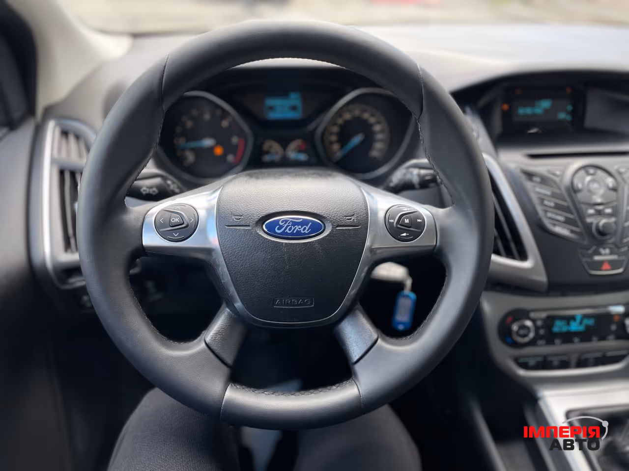 Ford Focus - фото 16