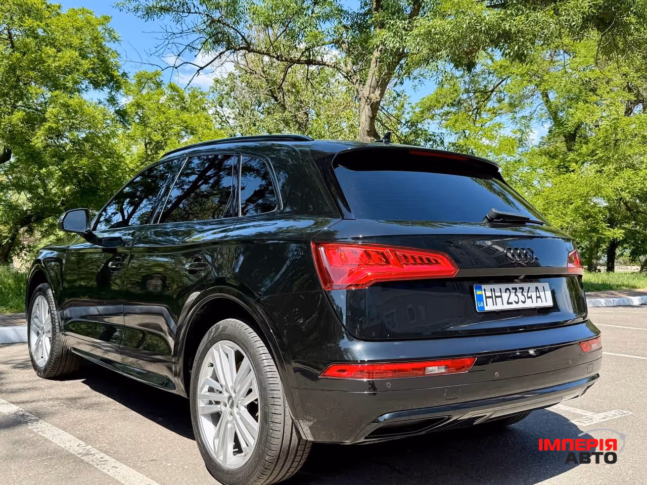 Audi Q5 - фото 7
