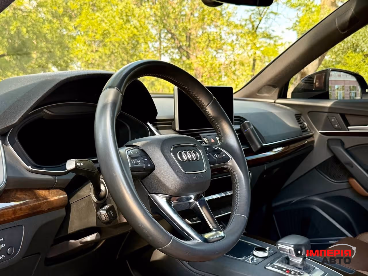 Audi Q5 - фото 14