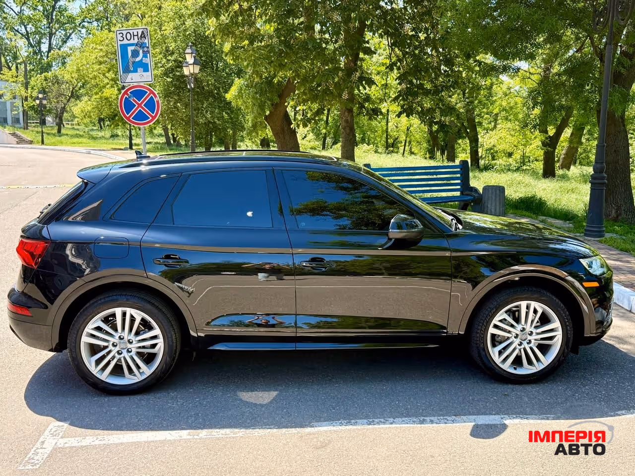 Audi Q5 - фото 12