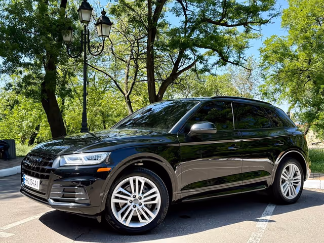 Audi Q5 - фото 4