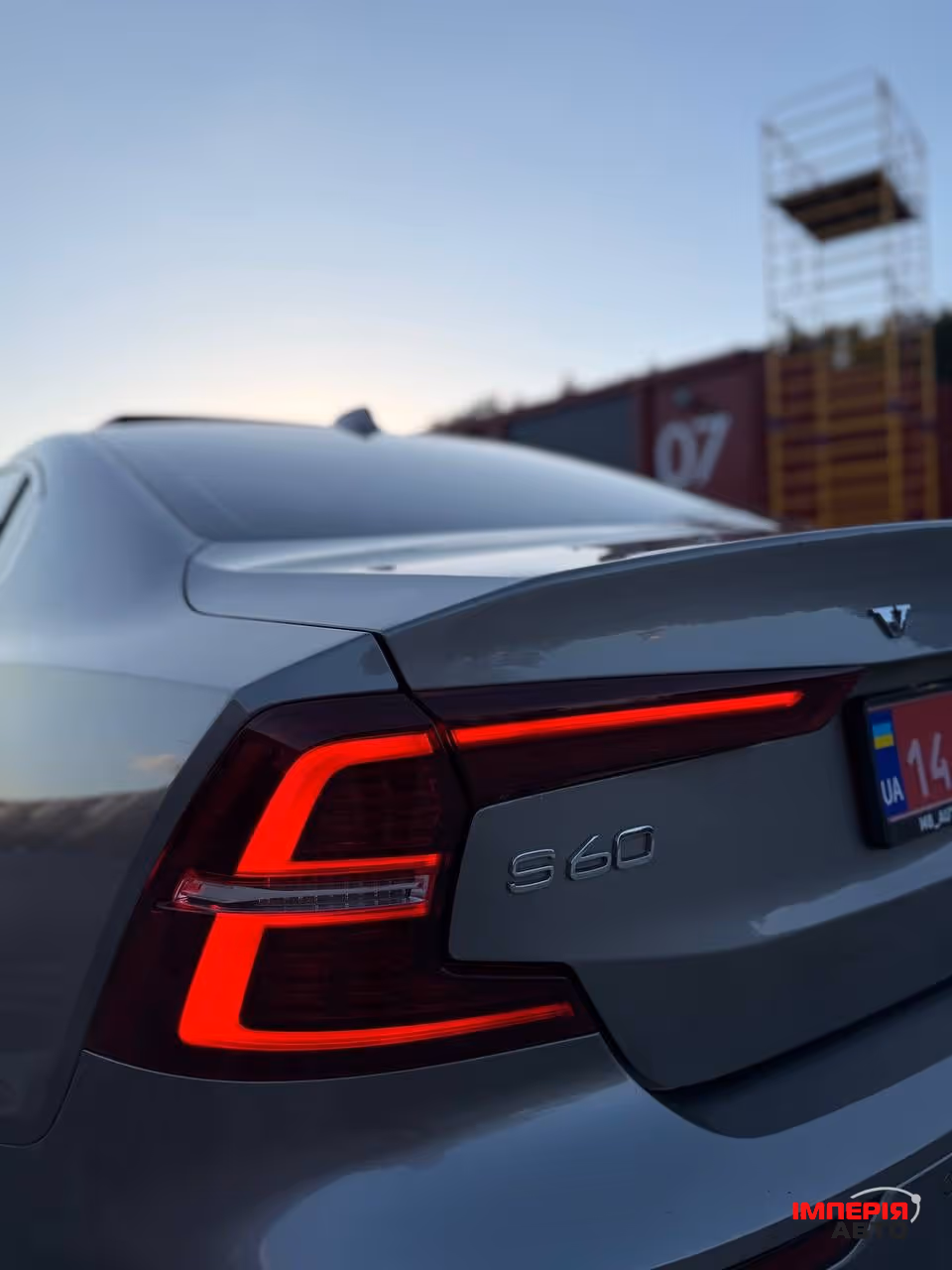 Volvo S60 - фото 12