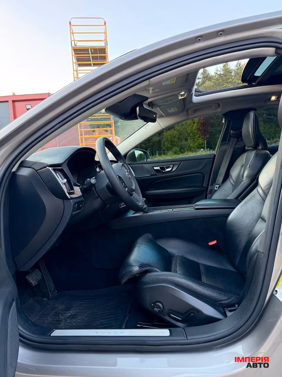 Volvo S60 - фото 20