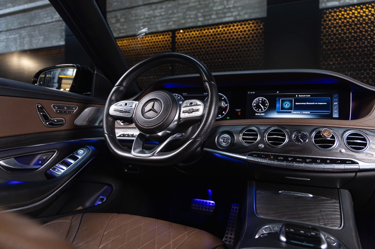 Mercedes-Benz S-Класс - фото 22