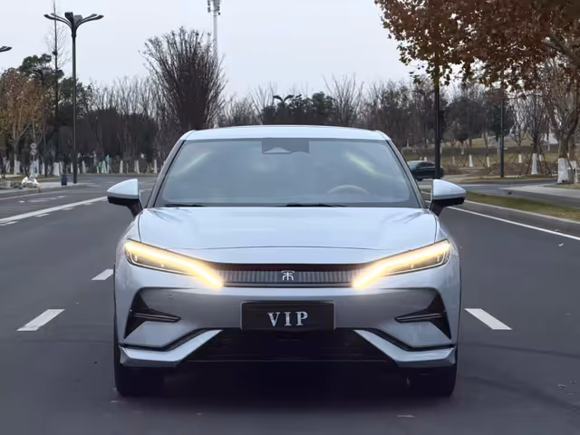 BYD Song L - фото 1