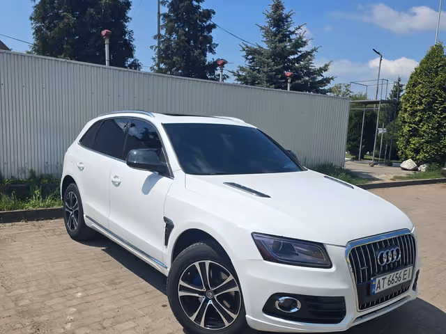 Audi Q5 - фото 1