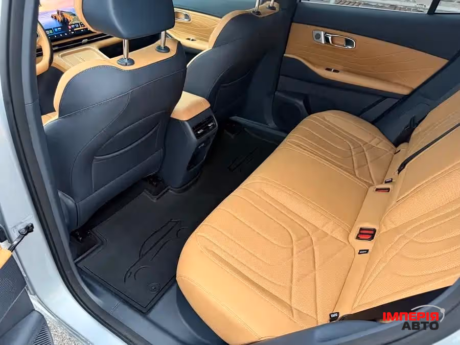 Geely Galaxy Starship 7 - фото 9