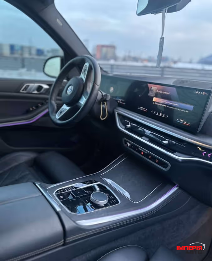 BMW X5 - фото 9