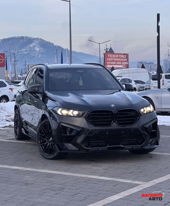 BMW X5 - фото 1