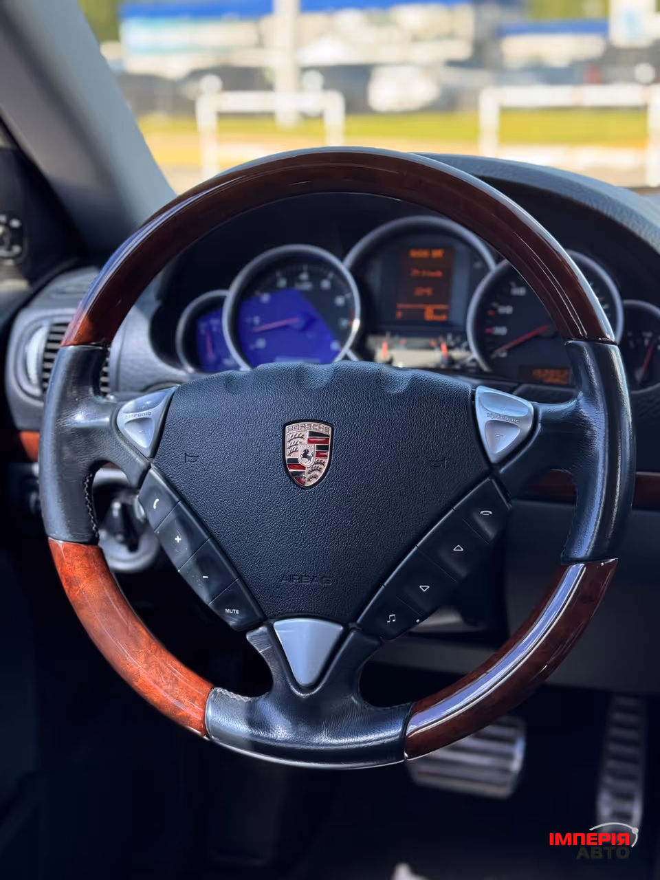 Porsche Cayenne - фото 15