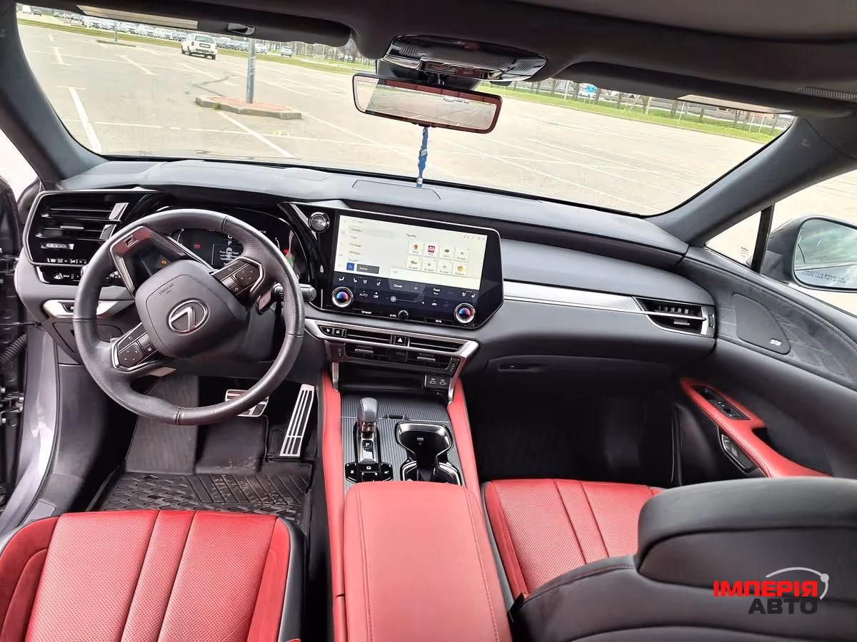 Lexus RX - фото 10