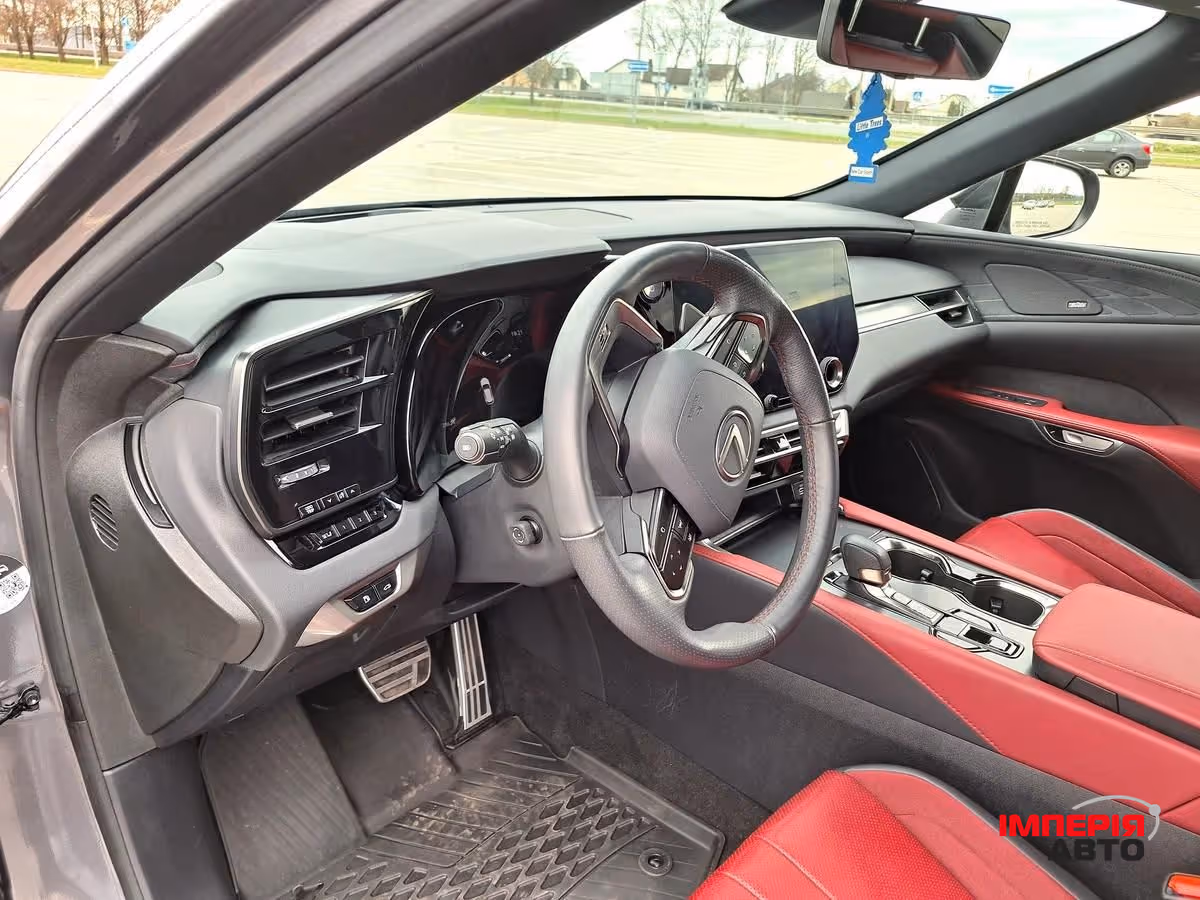 Lexus RX - фото 9