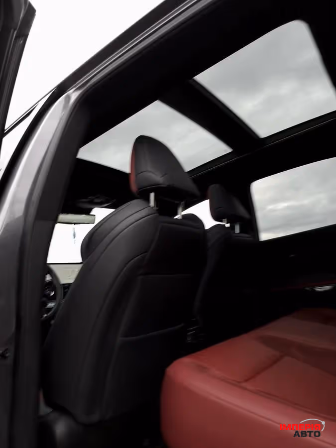 Lexus RX - фото 11
