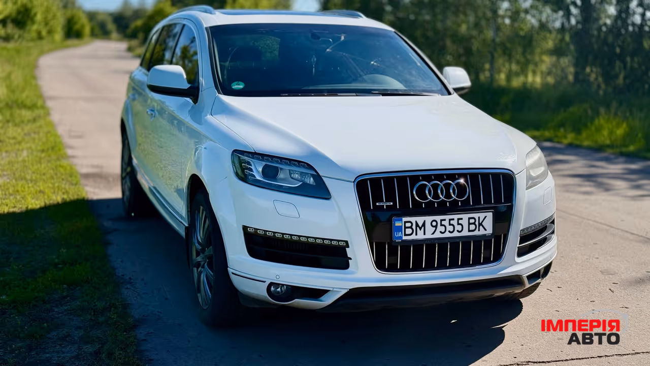 Audi Q7 - фото 1