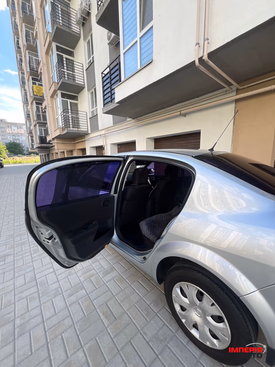 Renault Megane - фото 7