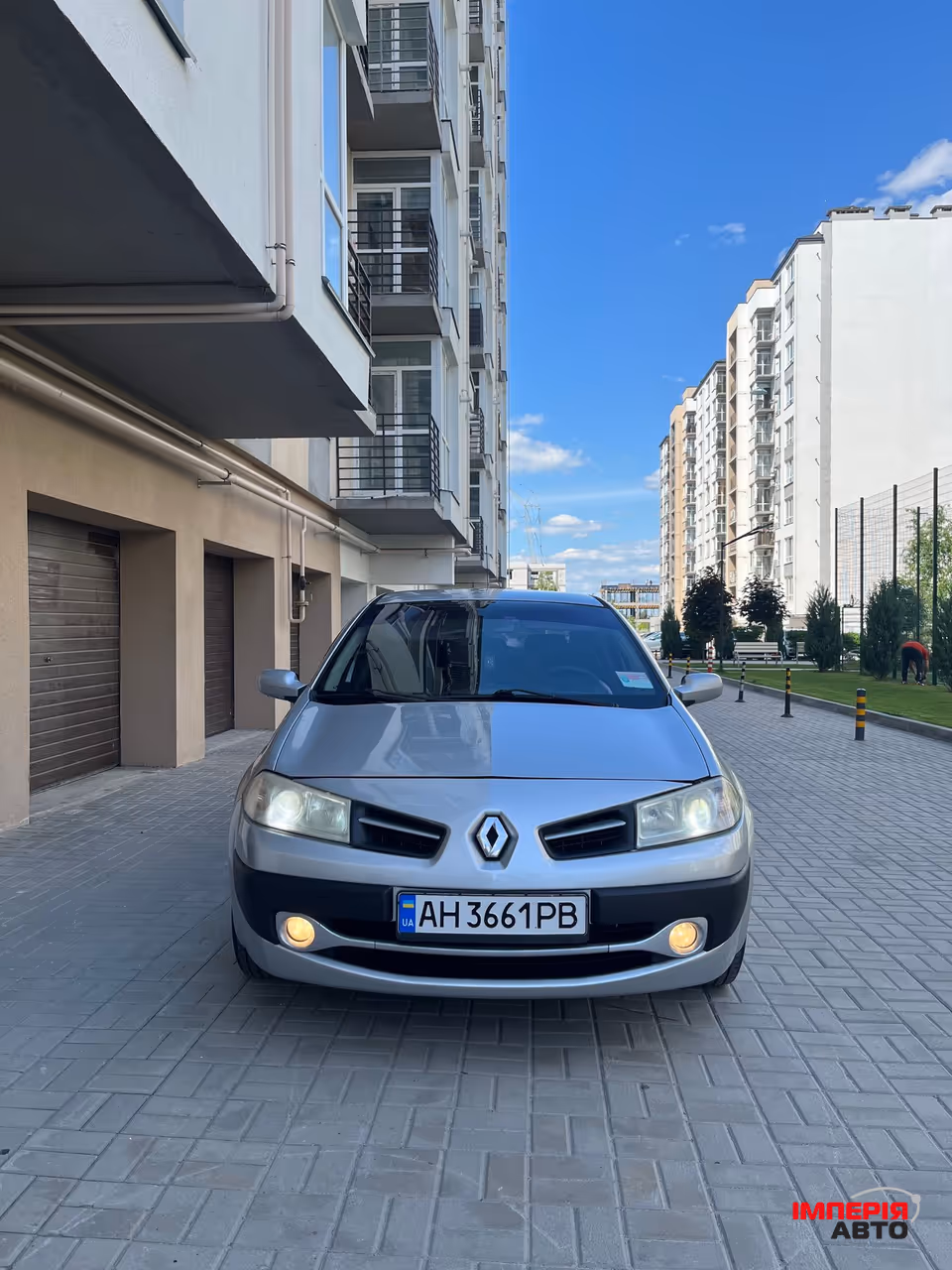 Renault Megane - фото 1