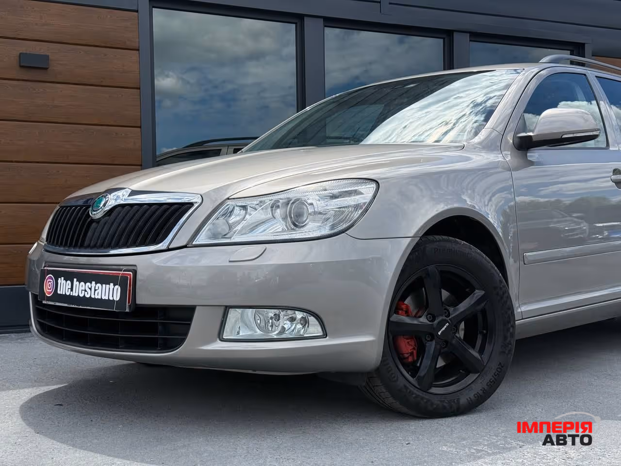 Skoda Octavia - фото 2