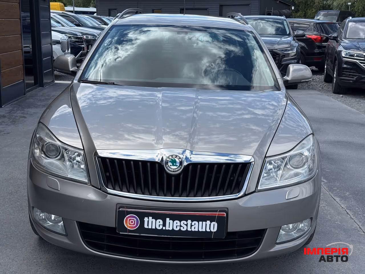 Skoda Octavia - фото 12