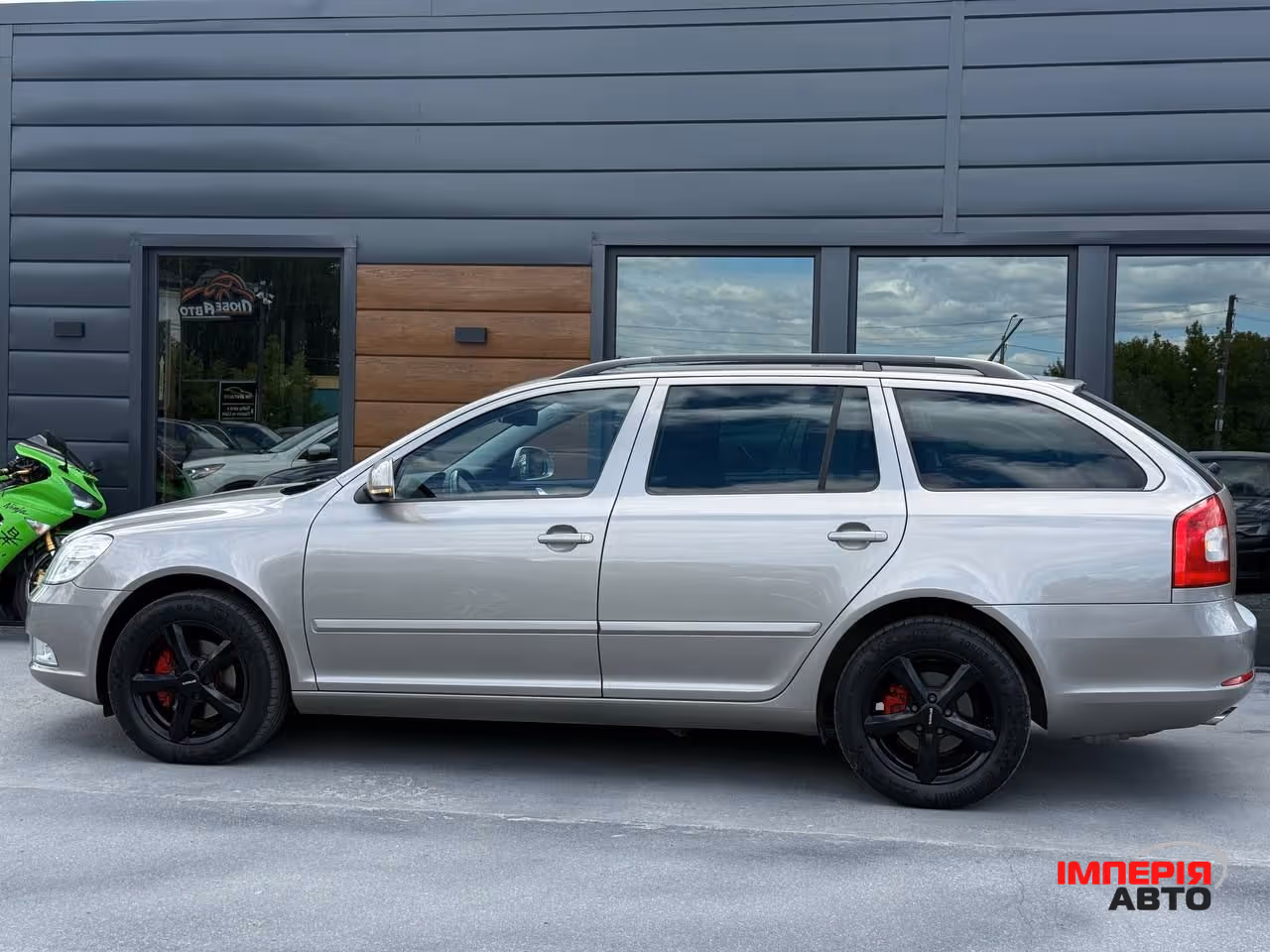 Skoda Octavia - фото 5