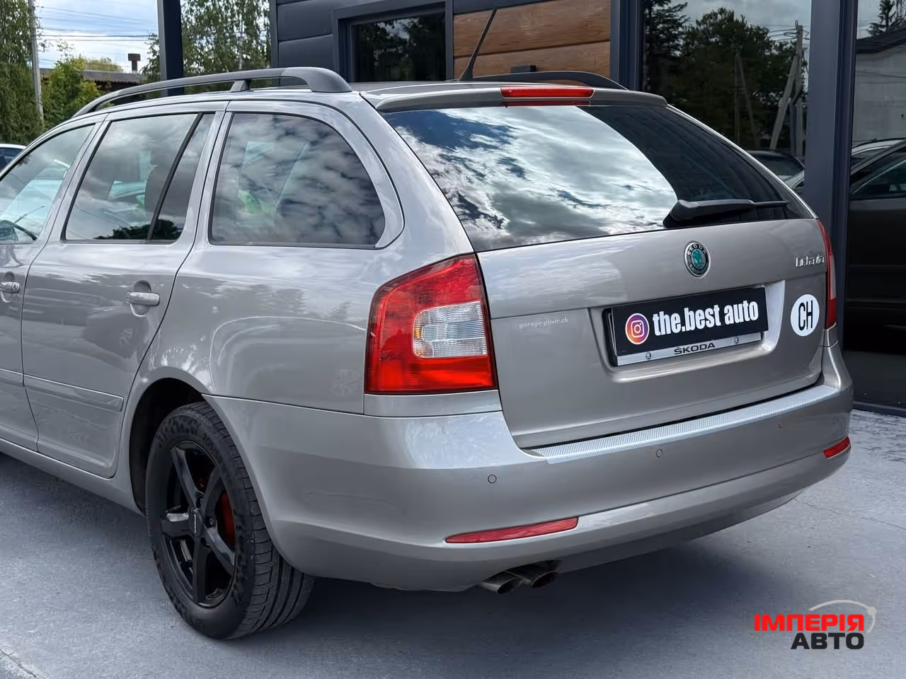 Skoda Octavia - фото 8