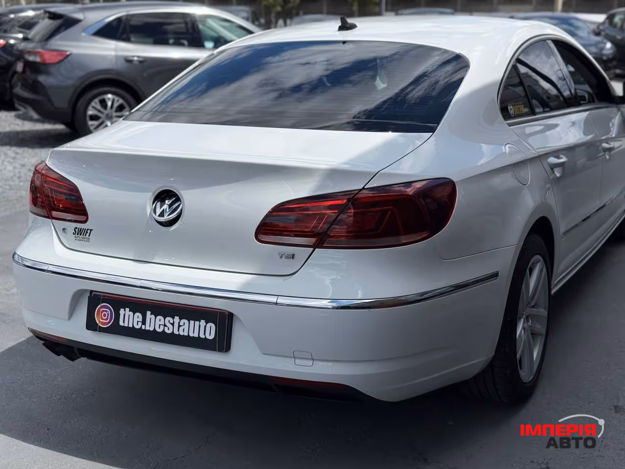 Volkswagen Passat CC - фото 12