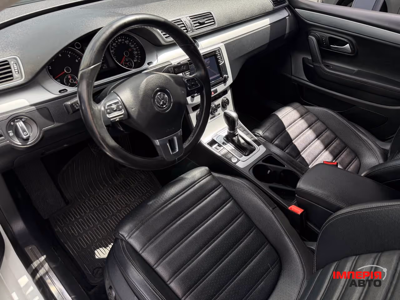 Volkswagen Passat CC - фото 23