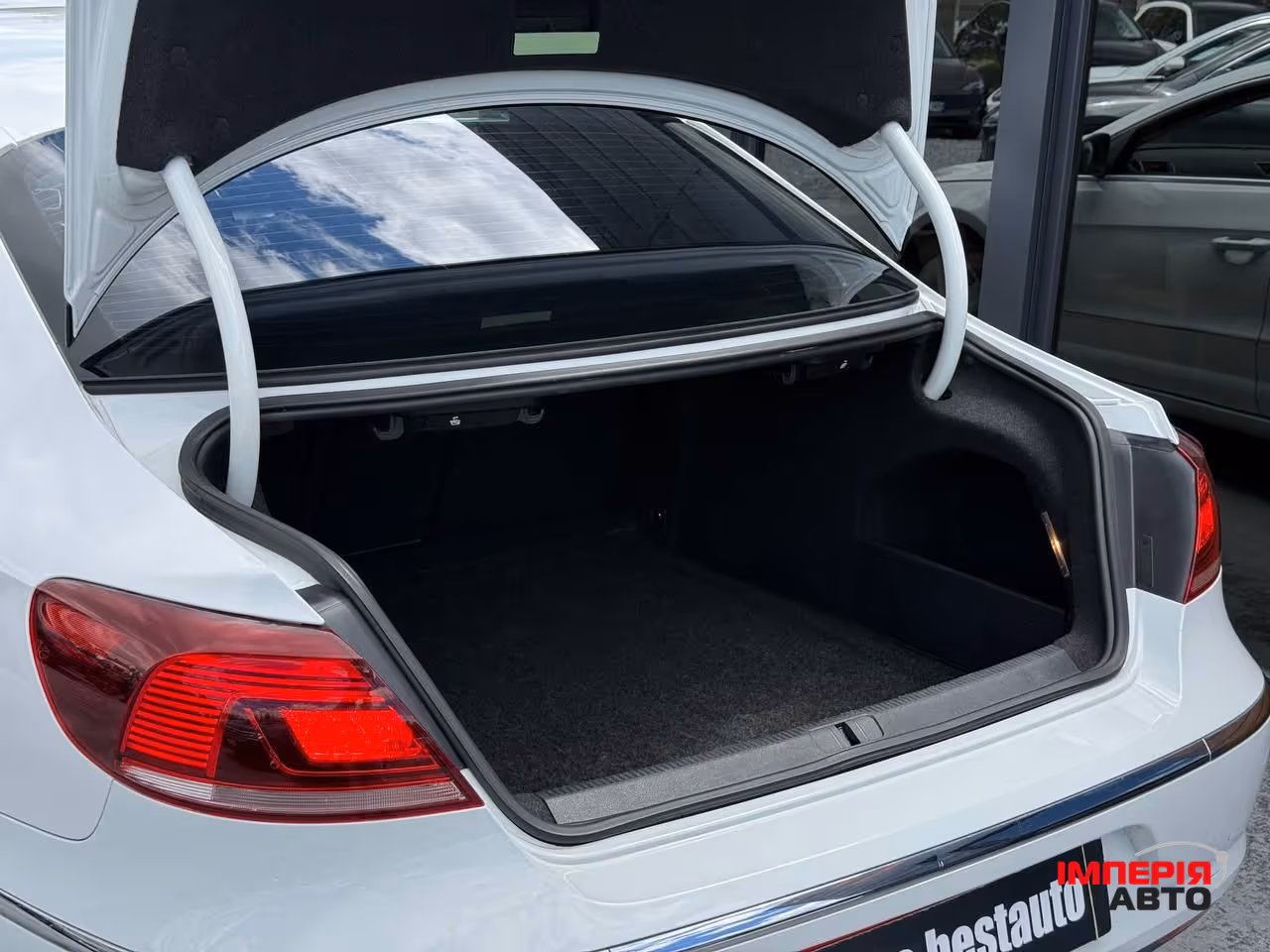 Volkswagen Passat CC - фото 51