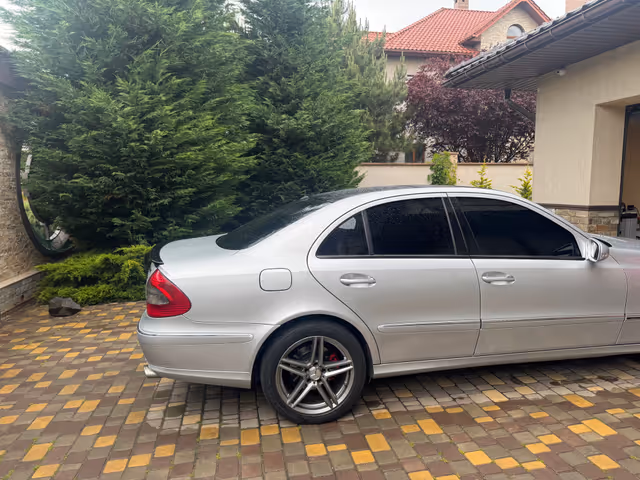 Mercedes-Benz E-Класс - фото 2