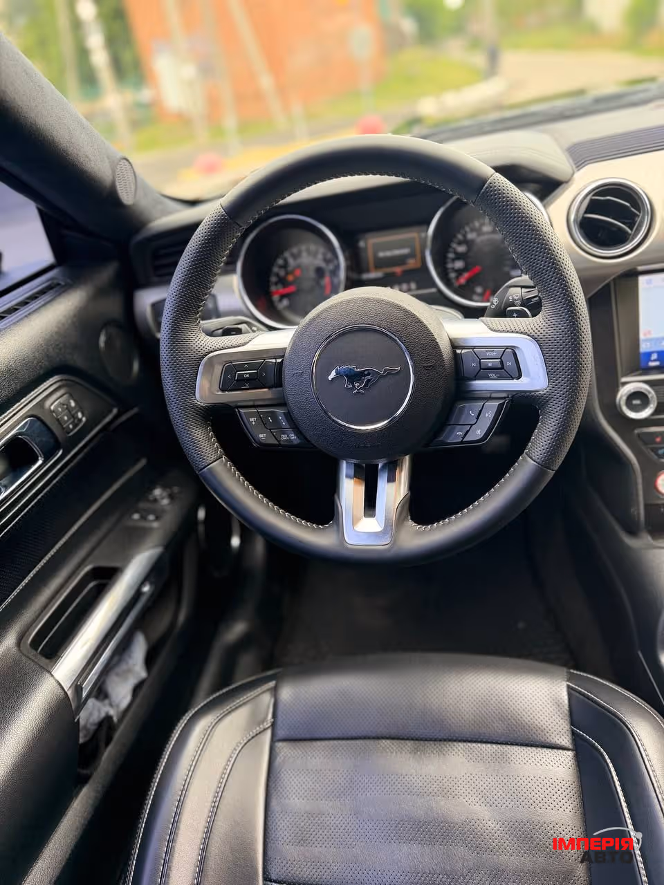 Ford Mustang - фото 9