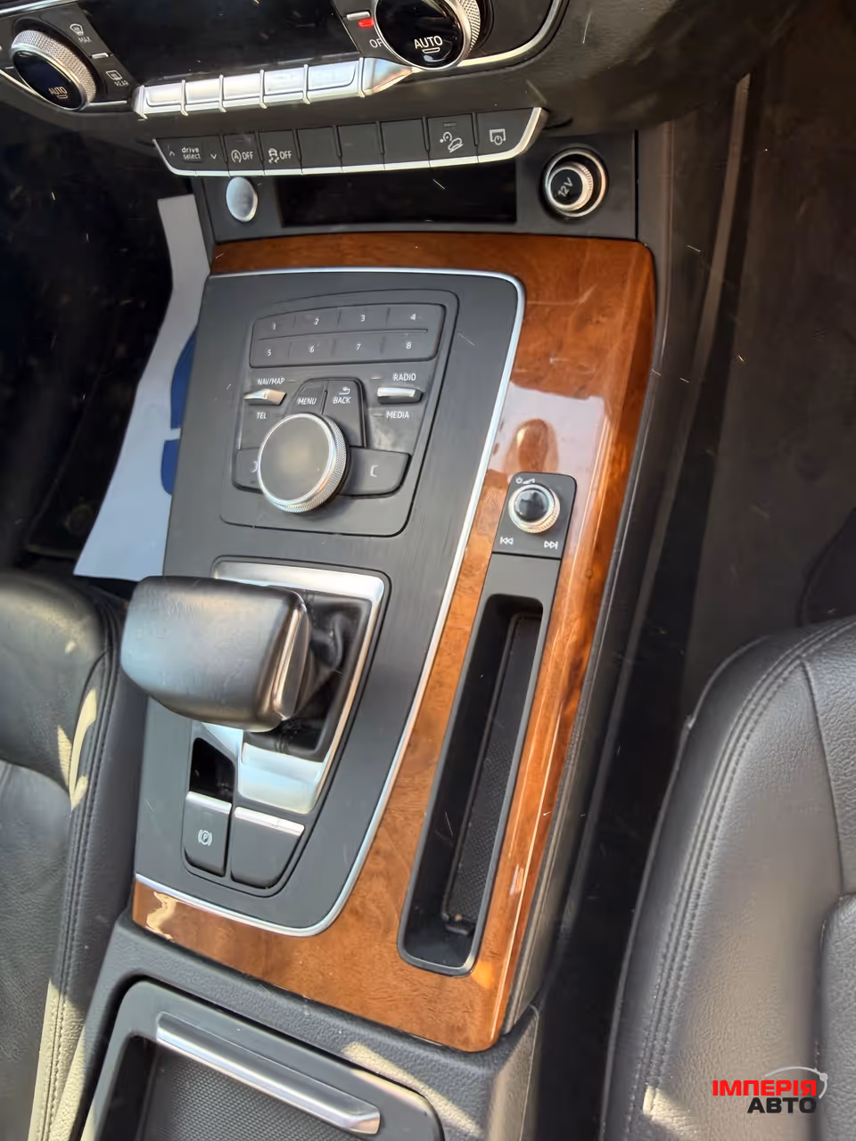 Audi Q5 - фото 11