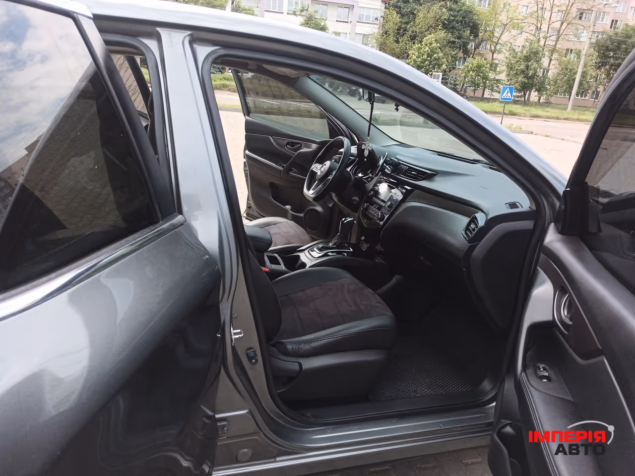 Nissan Rogue Sport - фото 9